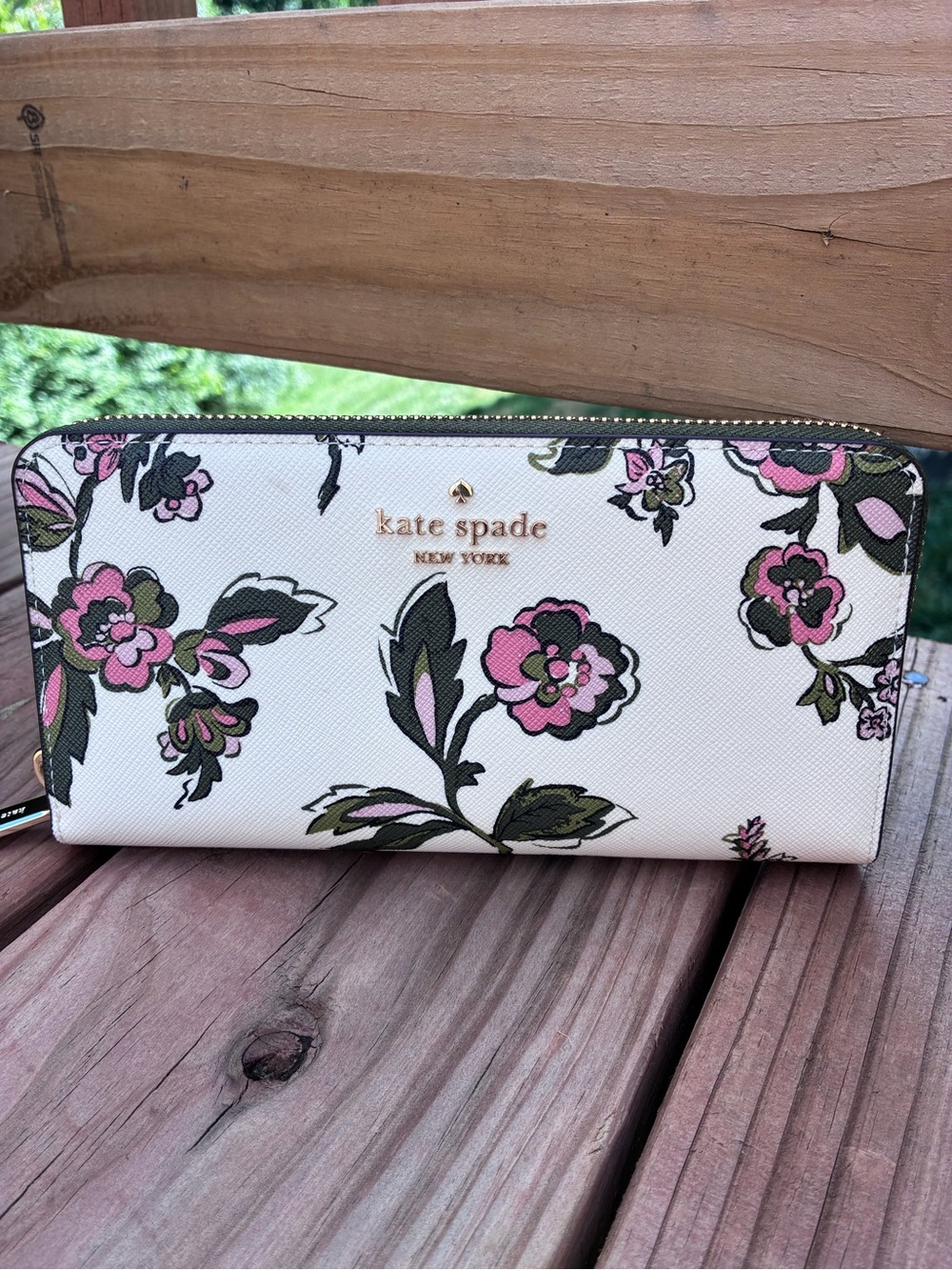kate spade Floral Zip Around Wallet - White, Pink, Green